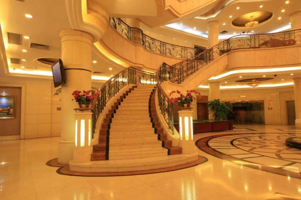 Country Garden Phoenix Hotel Jingmen Екстер'єр фото