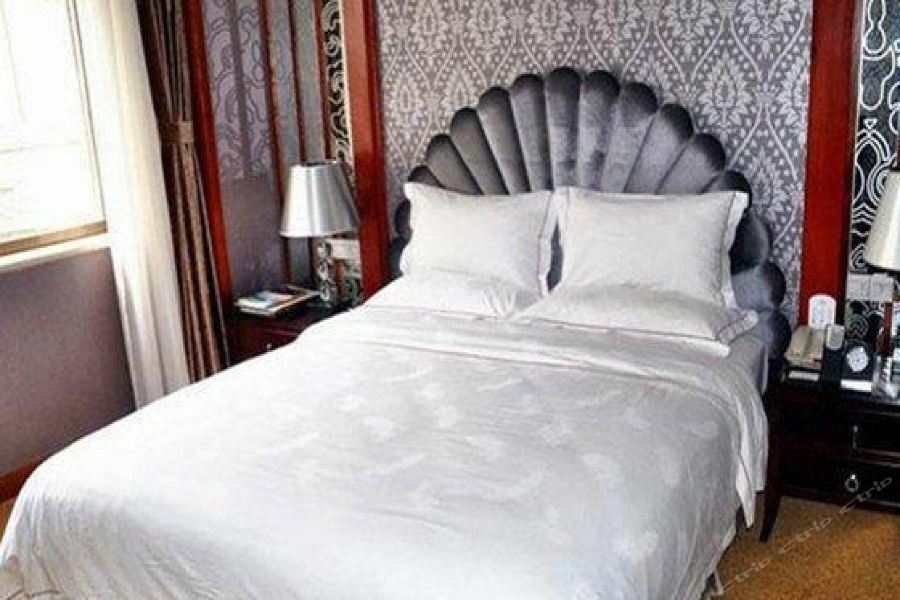 Country Garden Phoenix Hotel Jingmen Екстер'єр фото